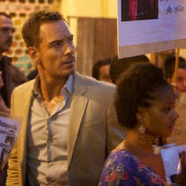 Emporio Armani｜映画『悪の法則』主演マイケル・ファスベンダーの衣装制作をサポート