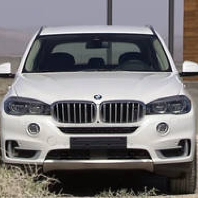フルモデルチェンジした新型「X5」国内導入開始｜BMW