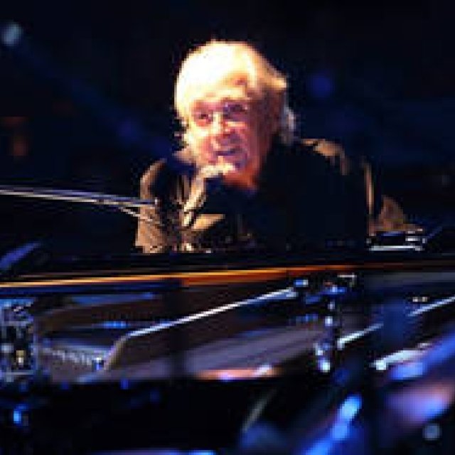 MUSIC｜ステージ＆スクリーンで楽しむ「ルグラン・ジャズ2013」