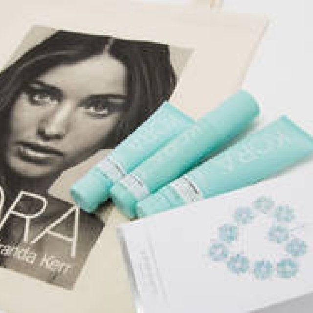 KORA Organics by Miranda Kerr｜トートバッグ付きホリデーシーズン限定セット