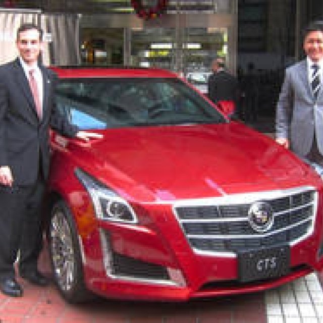 パフォーマンスと高級感を向上させた3代目CTS｜Cadillac