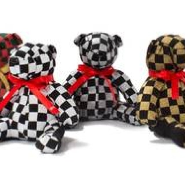 STUSSY WOMEN｜クリスマスキャンペーンを展開