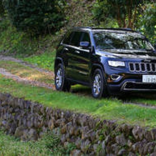 最新型グランドチェロキーに試乗｜Jeep