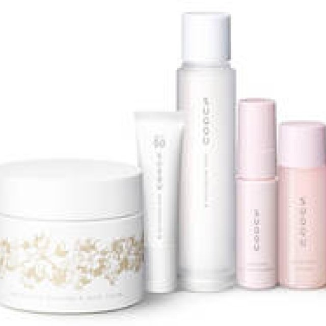 SUQQU｜人気の“顔筋マッサージ”クリームが、白蘭香で限定登場