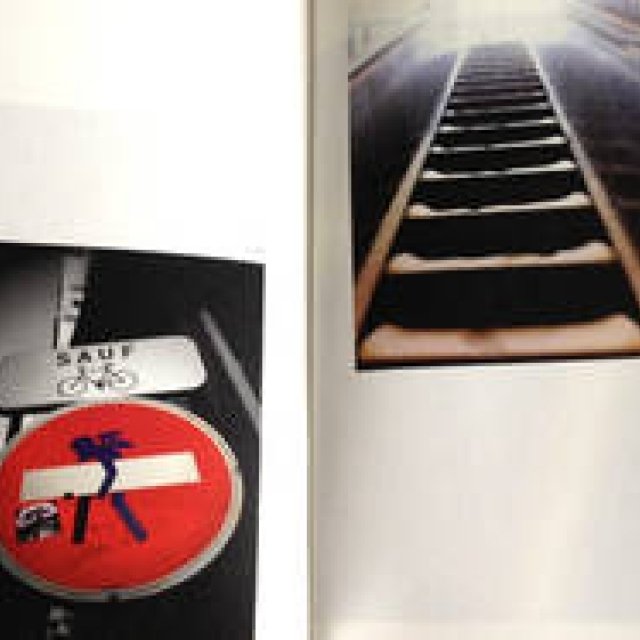 BOOK｜パリのカラフルな日常が1冊のフォトブックに