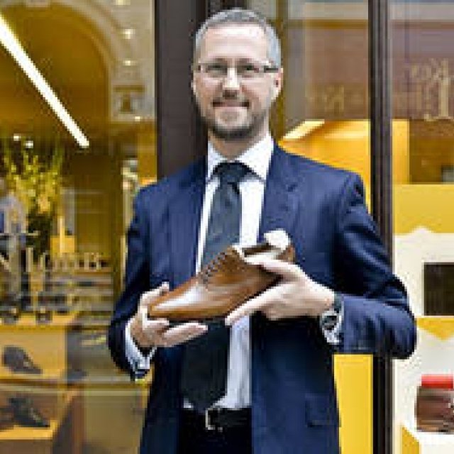 「ジョンロブ ジャーミンストリート店」現地取材！｜JOHN LOBB