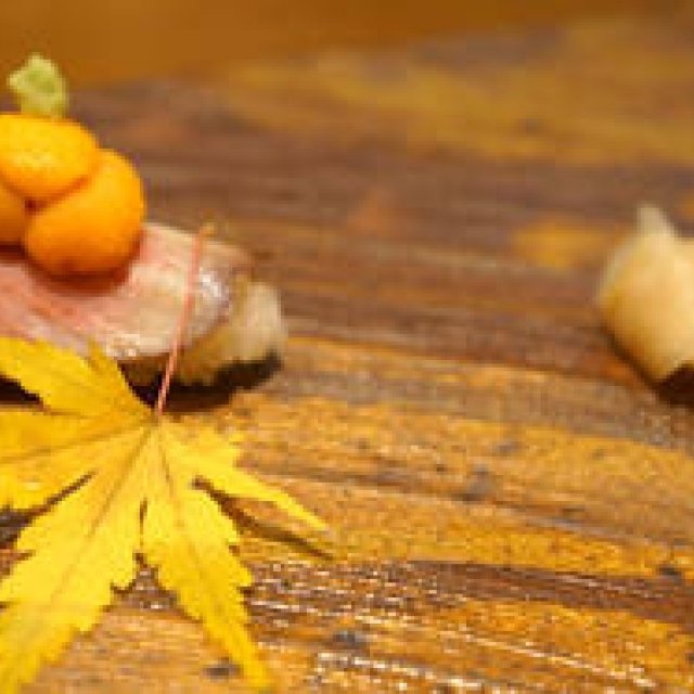 EAT｜素材の味を生かした和食を供する“隠れ家”