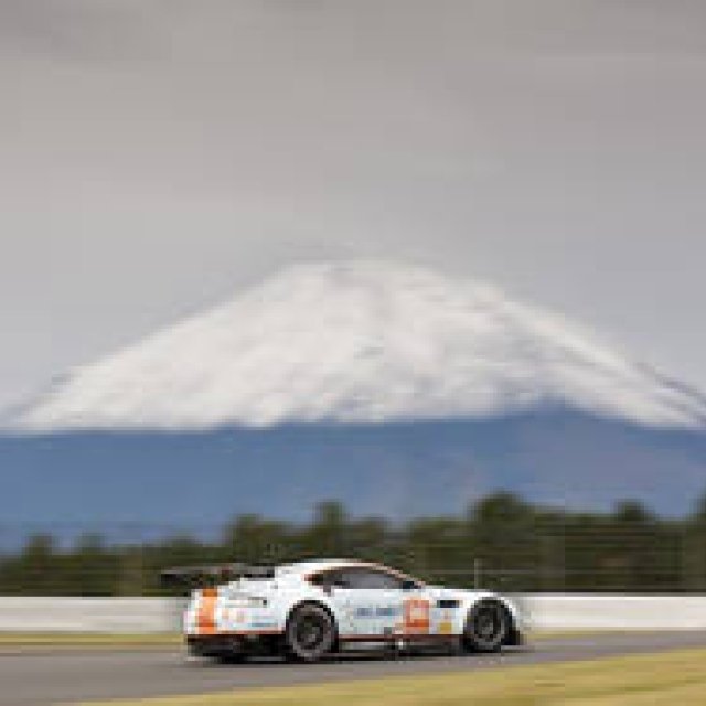 悪天候の中で勝利をものにしたアストンマーティン｜Aston Martin