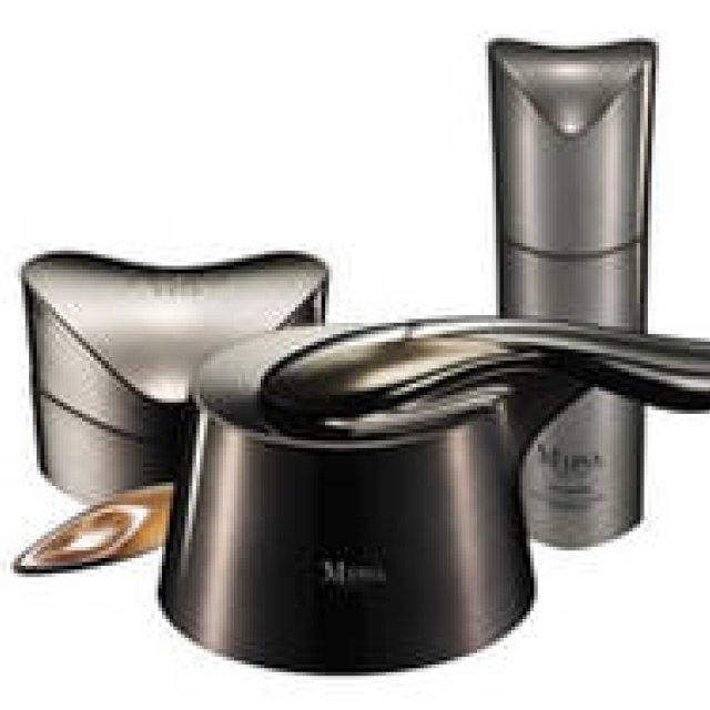 MTG｜スキンケアブランド「MDNA SKIN」デビュー