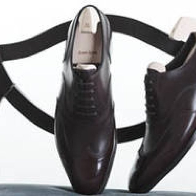 JOHN LOBB｜鮮やかに復刻「WARWICK＆WARWICK LOAFER」