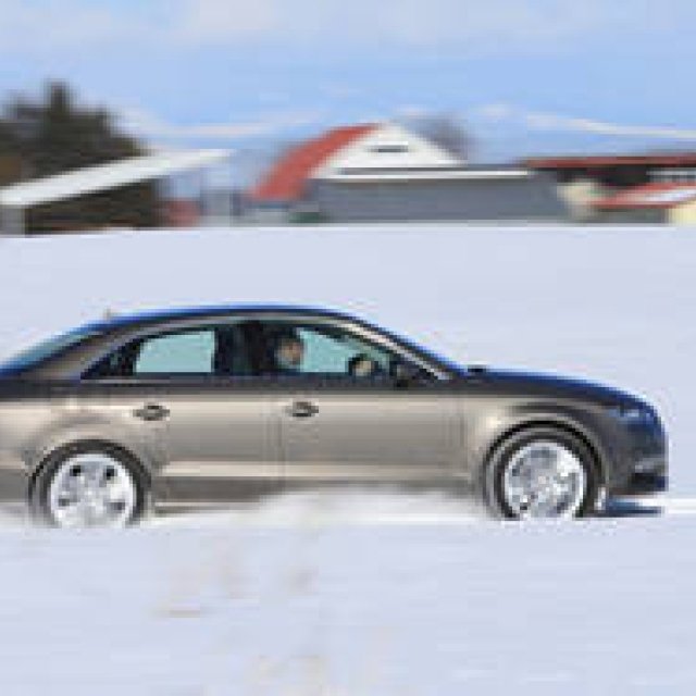 アウディ本気の「A3セダン」に試乗｜Audi