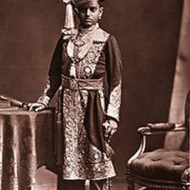 MIKIMOTO｜エレガンスの新解釈～メンズアイテムとしての真珠