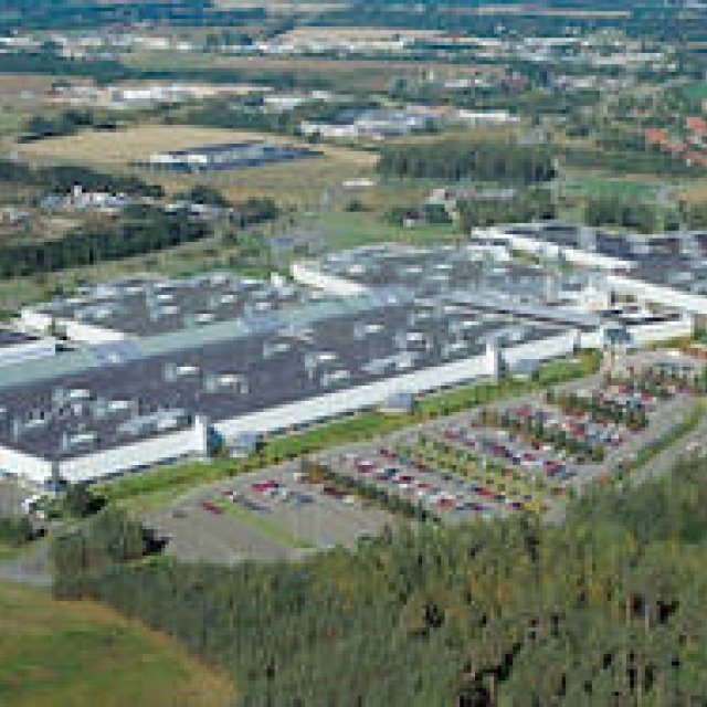 ボルボ 60シリーズに新パワートレーン採用のT-5を追加｜Volvo