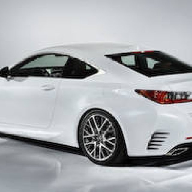 レクサスRCにF SPORTとレーシング版が登場｜Lexus