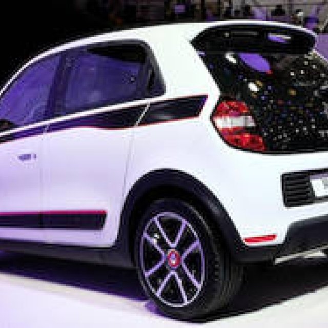 RRとなった新型トゥインゴ発表｜Renault