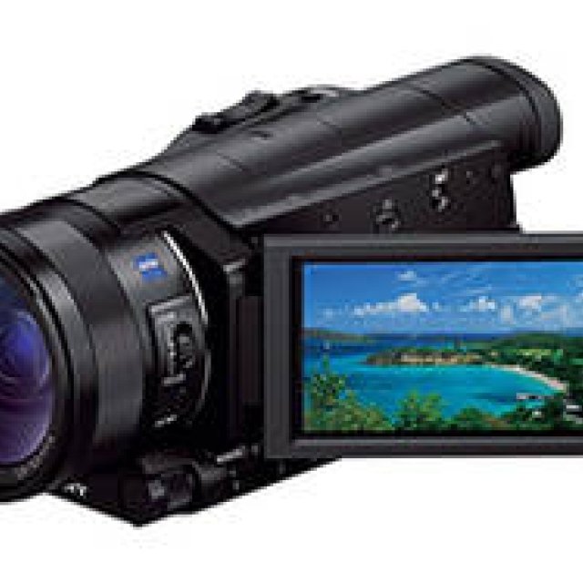 Sony｜初の家庭用サイズ4K対応ハンディカム「AX100」誕生