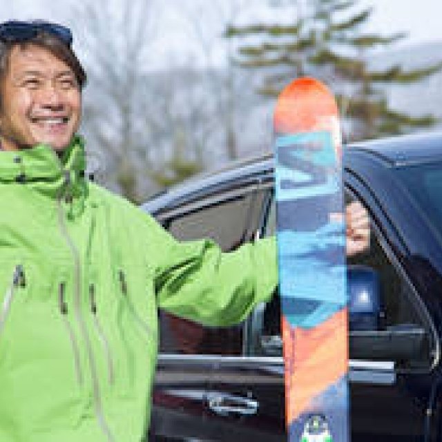 あなたのクルマ見せてください｜岡部哲也 × ジープ グランドチェロキー