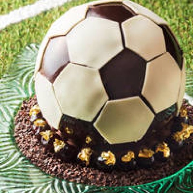 EAT｜「サッカーボールケーキ」でワールドカップを楽しむ!?
