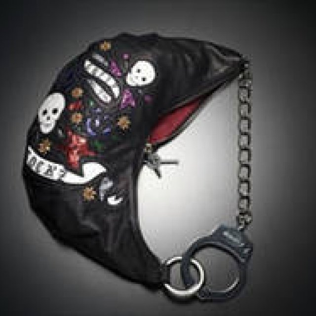 CUFFZ｜モデル秋元 梢を起用した最新ビジュアルに注目