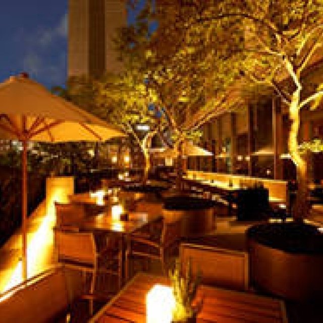 ホテルのテラスで楽しむワンランク上のビアガーデン｜Grand Hyatt Tokyo