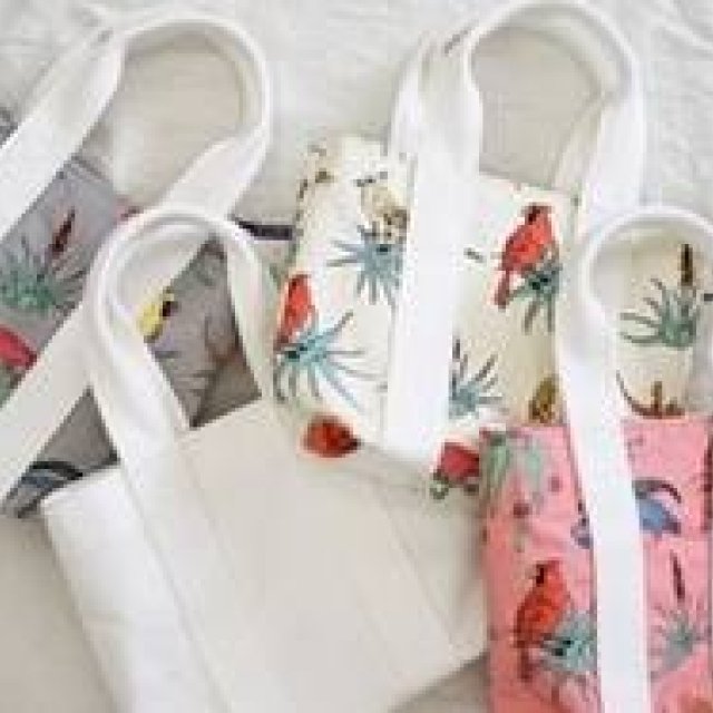 PAPER CHEST｜人気の占星術師・橘さくらとのコラボイベント開催