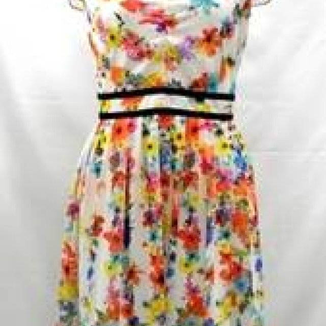 TOCCA｜佐々木香菜子氏の個展「WONDER LAND」開催