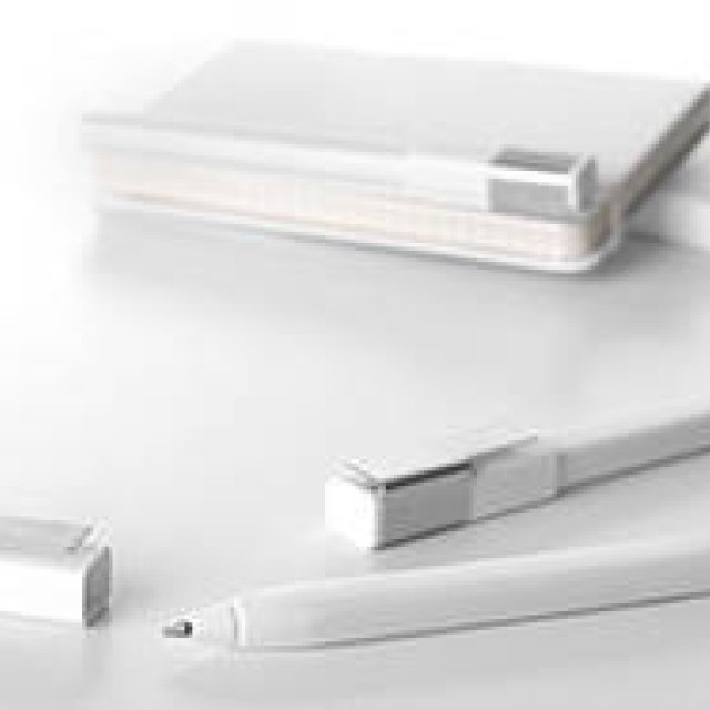 MOLESKINE｜ 新作のライティングコレクションとバッグがお目見え