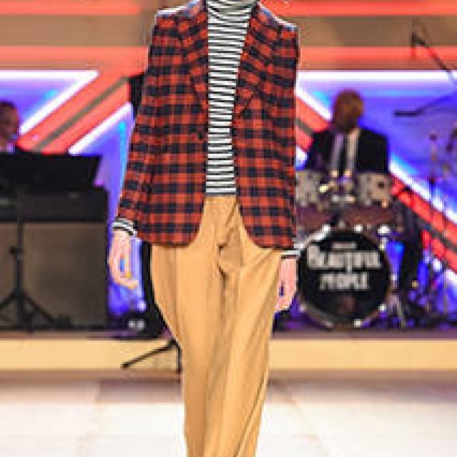 萩原輝美｜ブリティッシュを装うビューティフル・ピープル、クールなミントデザインズ