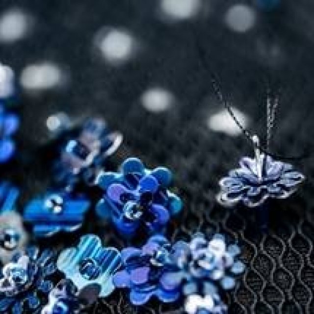 Dior｜クチュールの贅沢さを詰め込んだスニーカー限定発売