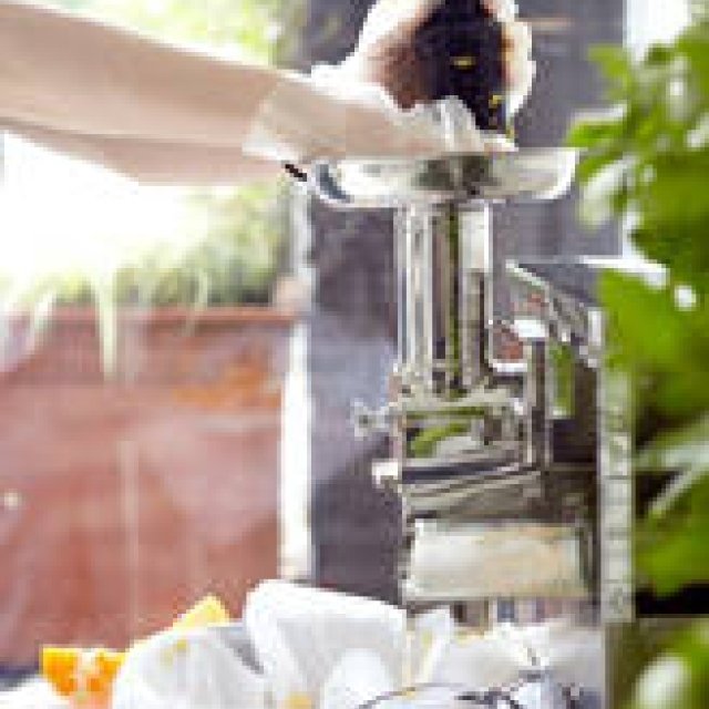 EAT｜代官山に“胃腸に優しい”ジュースショップ