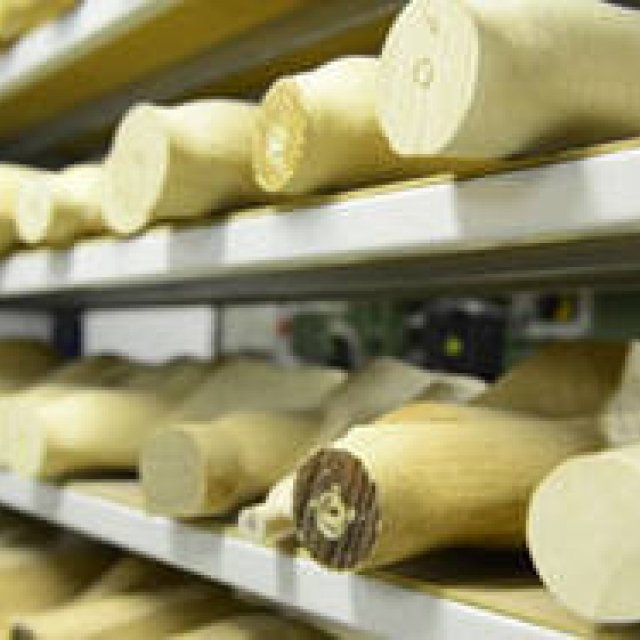 中田英寿がトライオンで訪れたパリのアトリエ（2）｜JOHN LOBB