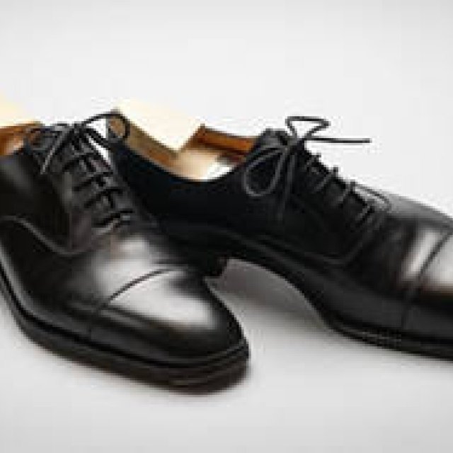 ISETAN MEN’S｜あなたの自慢の靴、磨いて、撮影します！