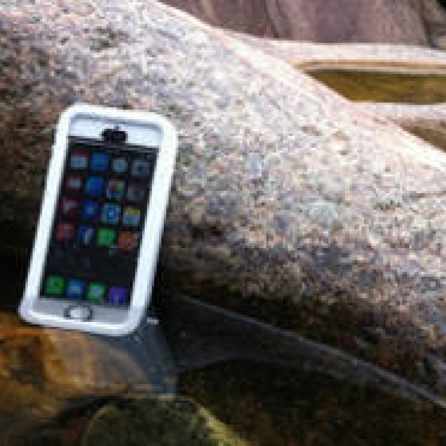 Catalyst｜最先端のiPhone 5s/5用ケース上陸