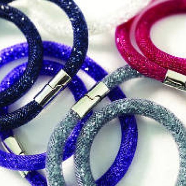 SWAROVSKI｜スワロフスキーから新作ブレスレット「Stardust」が発売