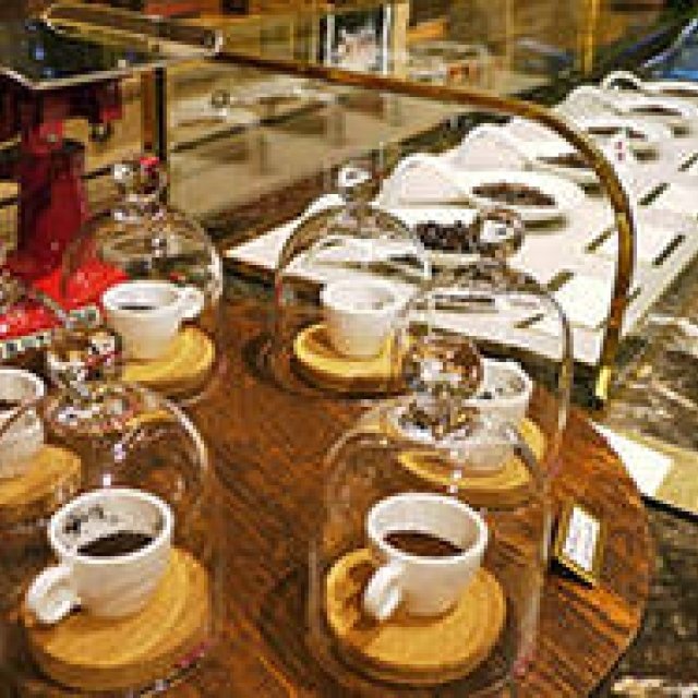 EAT｜銀座7丁目にコーヒー豆専門店「TORIBA COFFEE」オープン