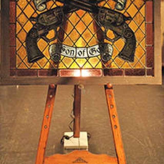 roar｜ステンドグラスをモチーフとしたクロスガンの新作