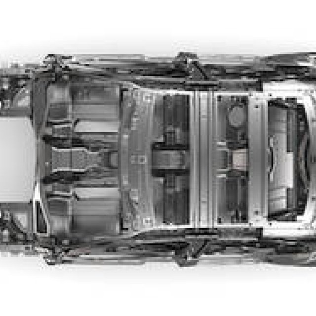 ジャガーの新スポーツサルーン「XE」まもなく発表｜Jaguar