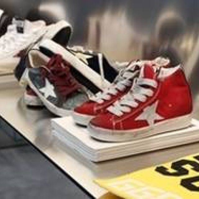 GOLDEN GOOSE DELUXE BRAND｜青山に旗艦店オープン