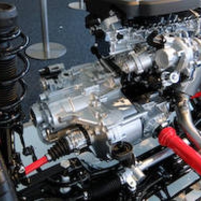 アウディのベイビーモンスター「S1」試乗｜Audi