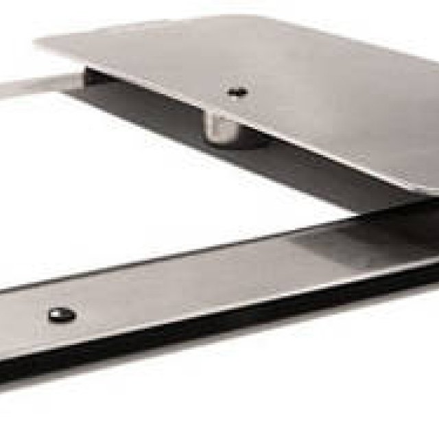 LIVING MOTIF｜オフィスや店舗で使いたい「CLAUSTRUM」の新製品