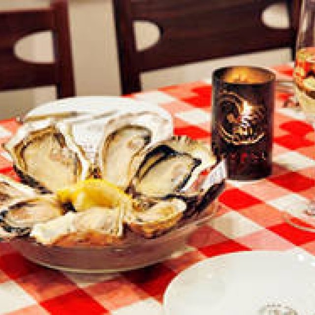 EAT｜オイスターバー「オストレア新宿三丁目店」オープン