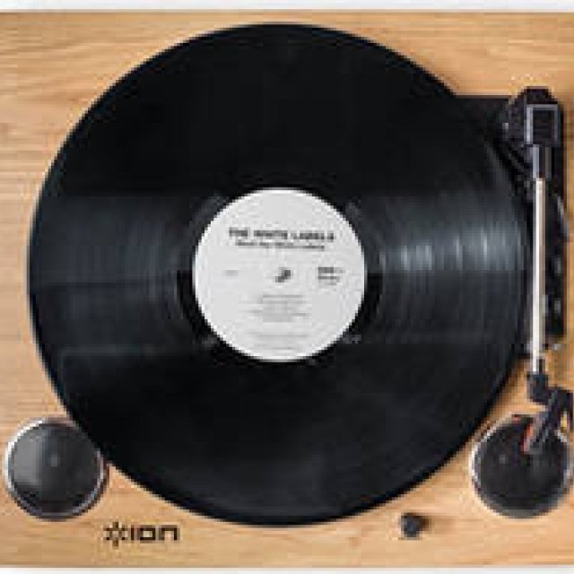 ION AUDIO｜デジタル音源へ手軽に変換できるレコードプレーヤー