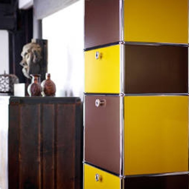 USM｜丸の内ショールームに秋の色をまとった新作ディスプレイ登場