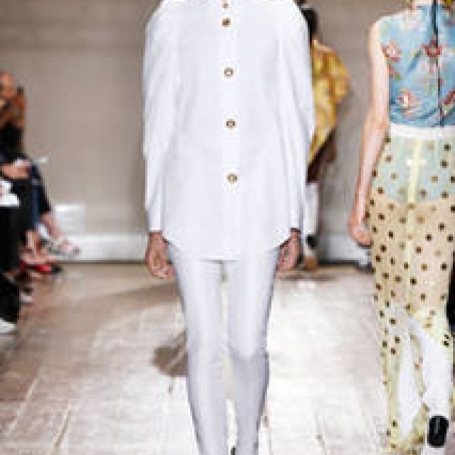 萩原輝美｜あたらしい服の表現をクチュール作品に込める