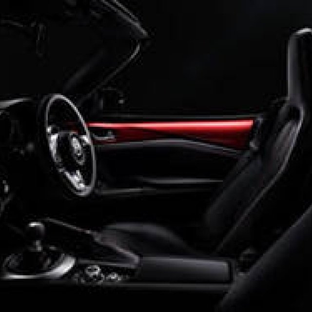 新型マツダ ロードスター、デビュー｜MAZDA