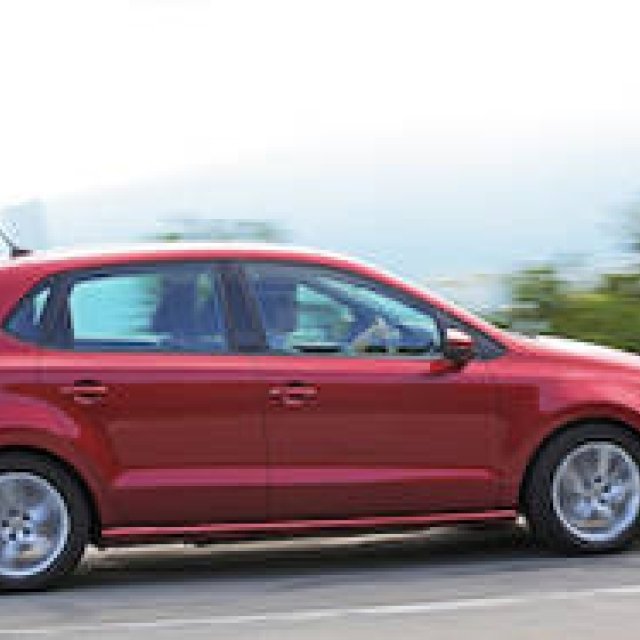 新型ポロに試乗｜Volkswagen