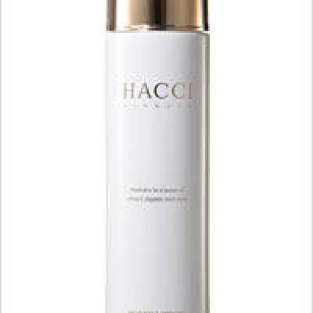 HACCI｜化粧水「ハニーローション-HINKAKU-」誕生