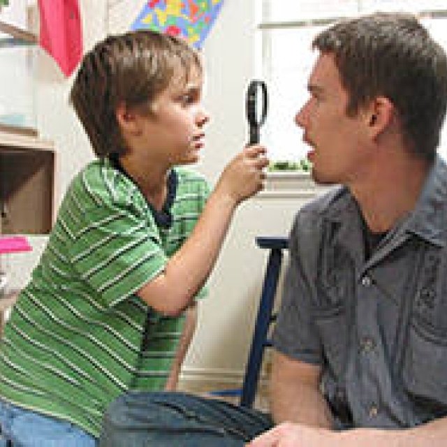 MOVIE｜ベルリン国際映画祭で銀熊賞に輝いたヒューマン・ドラマ『6才のボクが、大人になるまで。』