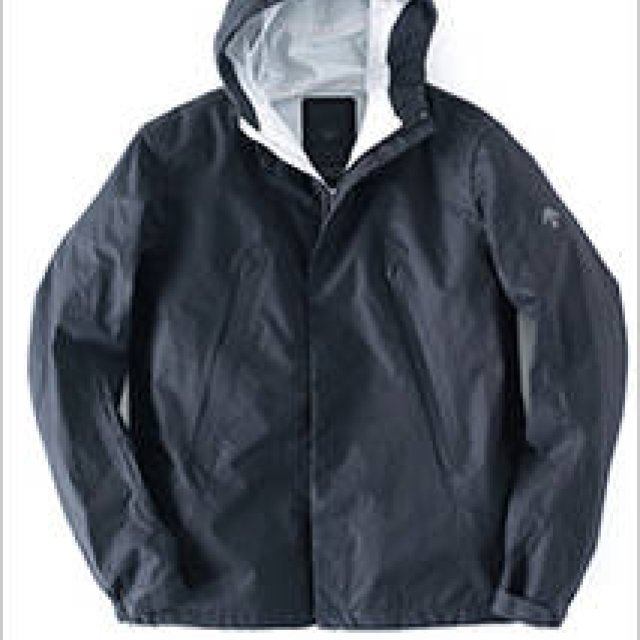 第23回　JOURNAL STANDARD｜質実剛健、“黒”のアウトドアウェア