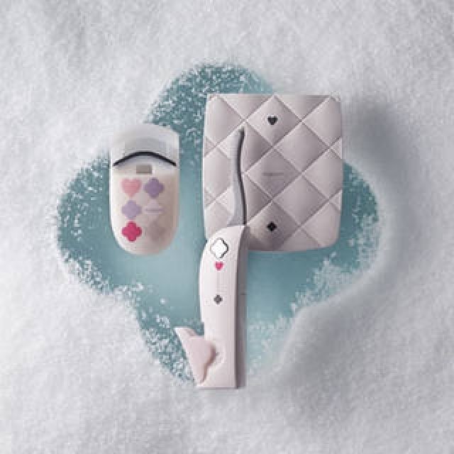 ビューティツールが豊富に揃うポップアップショップが銀座三越店にオープン｜KOBAKO